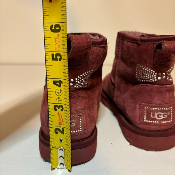 UGG Women's Classic Mini Crystal Bow Suede / Wool Lining Winter Boot Red Size 6 - Picture 9 of 10